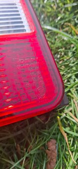 T5 zadne svetla transporter 2 kridla - 3