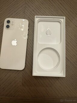 Predám iPhone 12 - 3