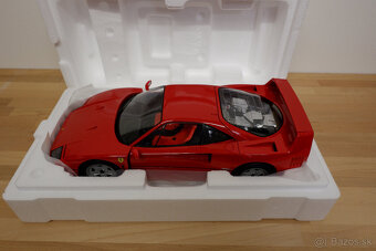 Ferrari F40 Norev 1:12 - 3