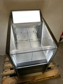 Chladící vitrína prodejní samoobslužná EPTA - 3