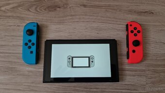 Nintendo Switch V2 - 3