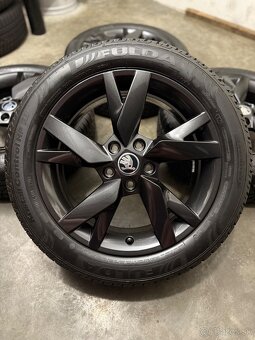 Zimna sada Škoda Octavia 4 - 5x112 R17 205/55/17 Lyra Black - 3