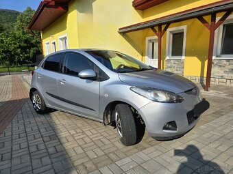Mazda 2 1.3 63kW benzín - 3