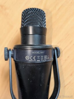mikrofón Shure MV7 - 3