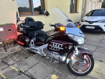 Honda Goldwing - 3