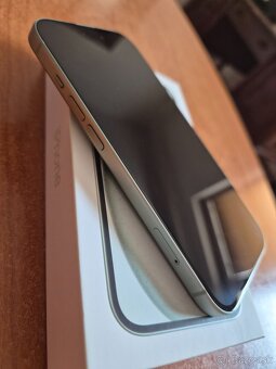 Iphone 15 - 3