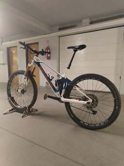 Mondraker super-foxy carbon R ( velk. L ) - 3