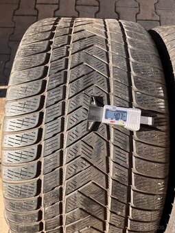 305/40R20 Pirelli zimne runflat - 3