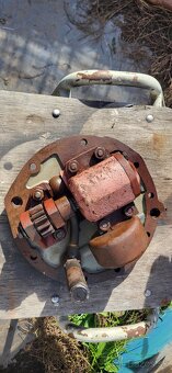 Zubove cerpadlo Zetor - 3