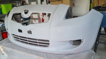 Predny naraznik Toyota Yaris - 3