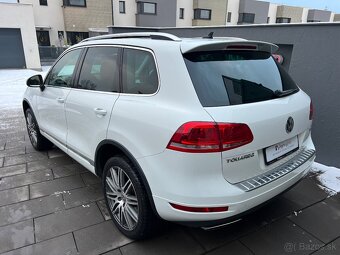 Volkswagen Touareg 3.0 TDI PO ROZVODECH NA PRUŽINÁCH - 3