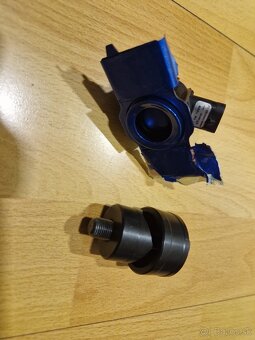 Dierovac parkovacich senzorov PLA 28mm - 3