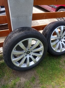 Letná sada Mercedes R19. - 3