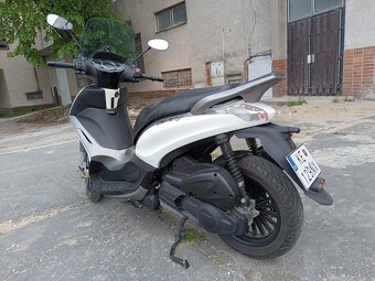 PIAGGIO BEVERLY 125 - 3