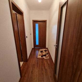 REZERVOVANÉ LUXUSNÝ RODINNÝ APARTMÁNOVÝ DOM 350 M2 S POZEMK - 3