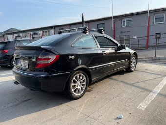 Mercedes-Benz C220 Coupé Elegance - 3