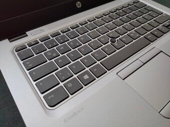 HP elitebook 820 G3 , Intel® Core™ i5 ,8gb ram ,ssd ,Win 7 - 3