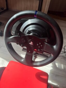 Playseat Evolution + Thrustmaster T300 + Pedále T3PM - 3