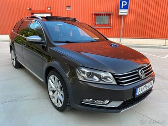 Volkswagen Passat Alltrack 2.0 TDI 4MOTION DSG - 3