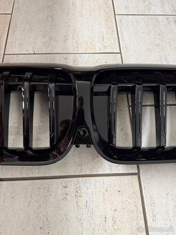 Predna maska BMW G20/21 - 3