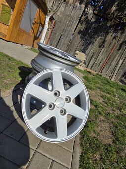 Elektróny Suzuki - Hayes Lemmerz - R14 - 3