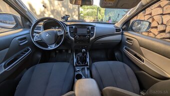 Mitsubishi L 200 s doplnkami - 3