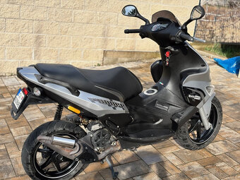 Gillera Runner 50 - 3