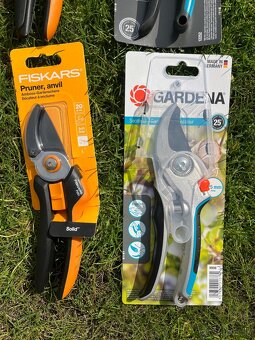 Gardena & Fiskars záhradné nožnice - 3