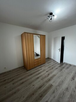 Kompletne zrekonštruovaný 3-izbový byt na prenájom - 3