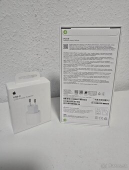 iPhone 16 128 GB čierny - 3