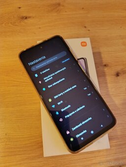 Predám mobil Xiaomi Redmi 10 - 3