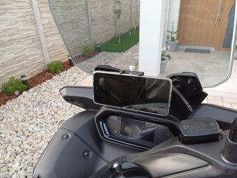 YAMAHA XMAX 125 - mozny leasing - 3