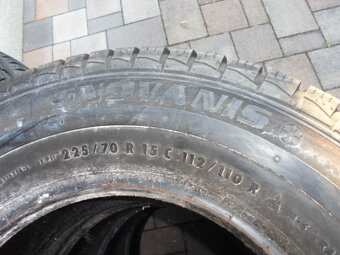 Barum SNOVANIS 225/70 R 15C 112/110R č.8z - 3
