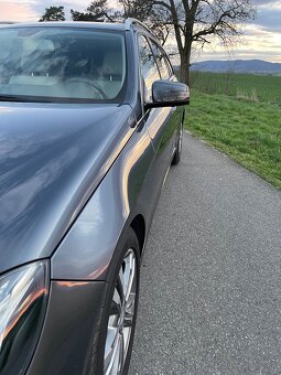 Predam Mercedes-Benz E200CDi Bluetec - 3