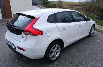 Volvo V40 D2 2.0L 120k Volvo V40 88kW M6 - 3