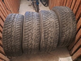 Zimné pneumatiky205×55R16 - 3