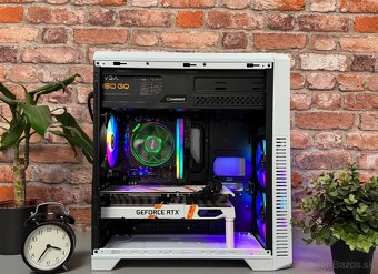 Ryzen 7 5700X\16GB\RTX 3080\SSD\850W Zdroj - 3