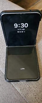 Samsung Zflip4 - 3