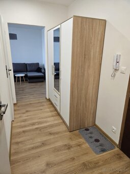 Prenájom 2 izbový byt s balkónom - 3