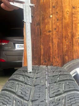 Sada zimných + letných pneumatík a diskov 225/60 R17 5x114.3 - 3