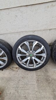 Letná sada 225/45 R17 dot1423 5x112 R17 ET35 7.5J - 3