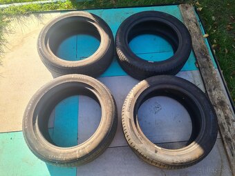 Pirelli powergy 225/50 r17 - 3