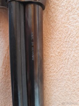 Revolver 44 mag. - 3