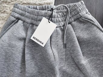 Pánske tepláky Bershka. Pošta zdarma - 3