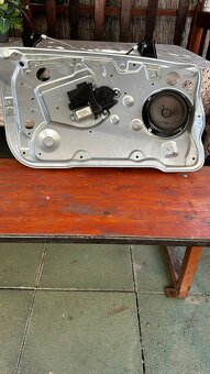 Predám Mechanizmus zdvíhania okna Škoda fabia … - 3
