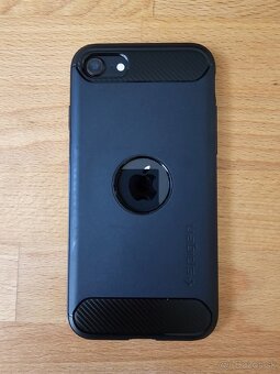 iPhone SE 2020 64GB čierny - 3