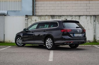 Volkswagen Passat Variant 2.0 TDI R-Line 4Motion DSG - 3
