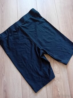 Lesklé legíny, H&M, velk. M - 3
