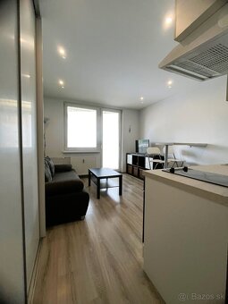 Luxusná,zariadená garsónka s balkónom,ul.Tekovská, Levice - 3