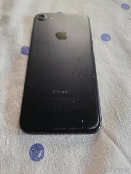 Iphone 7 čierny 32 gb používaný plne funkčný je v horšom sta - 3